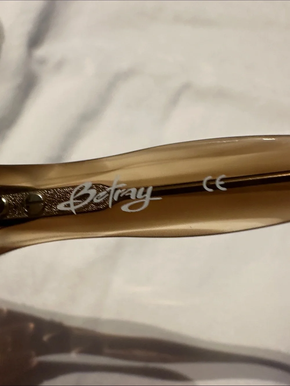 Oakley Amber Lens Translucent Brown Frame Sunglasses with White Case